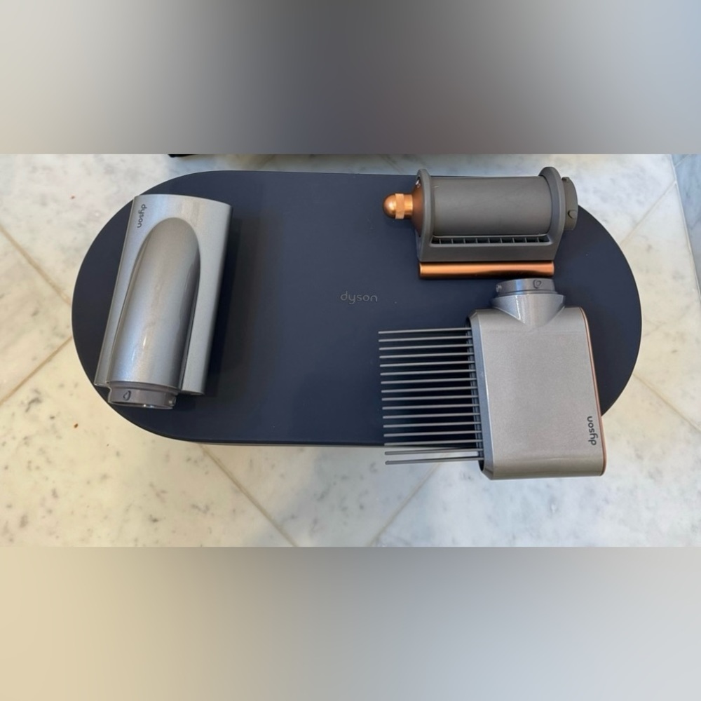 Dyson Air Wrap Stylers + Presentation Box & Soft Case